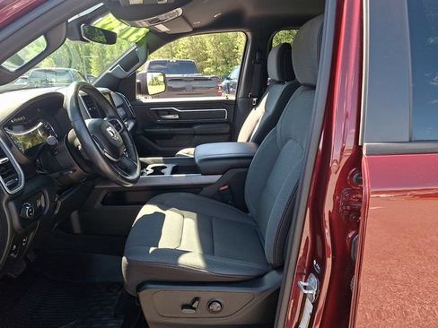 Used 2022 RAM 1500 Big Horn AWD/4WD image 13