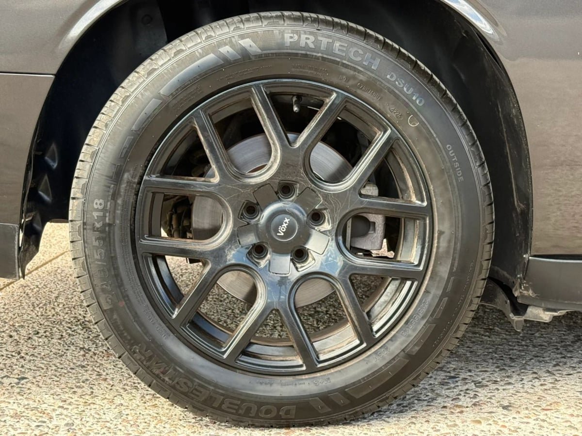 Used 2013 Dodge Challenger R/T RWD image 26