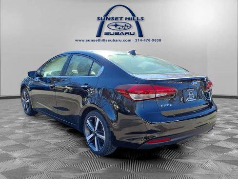 Used 2018 Kia Forte EX image 2