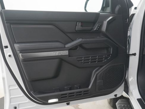 Used 2025 Toyota 4Runner TRD Off-Road Premium w/ Tow Technology Package image 20