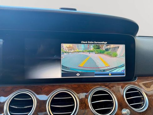 Used 2020 Mercedes-Benz E 350 Sedan w/ Premium Package image 25