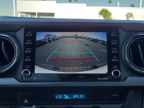 Used 2023 Toyota Tacoma TRD Off-Road image 11