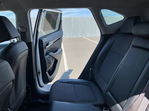 Used 2025 Kia Seltos S FWD image 39