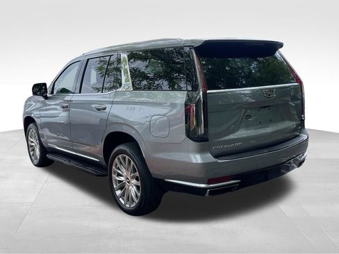 Used 2024 Cadillac Escalade Premium Luxury AWD/4WD image 5