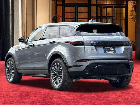 Used 2024 Land Rover Range Rover Evoque Dynamic SE AWD/4WD image 3