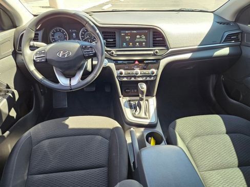 Used 2020 Hyundai Elantra Value Edition w/ Cargo Package (C1) image 17