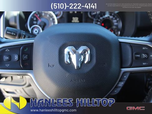 Used 2022 RAM 1500 Big Horn AWD/4WD image 25