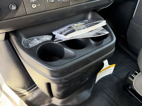 New 2026 Chevrolet Express 3500 w/ Power Convenience Package RWD image 30
