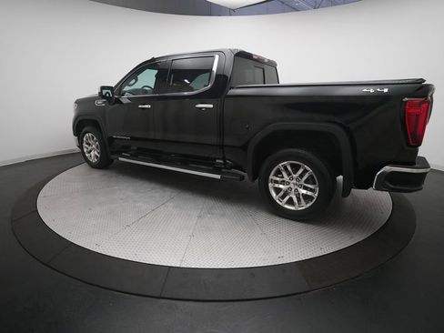 Used 2020 GMC Sierra 1500 SLT w/ SLT Premium Plus Package image 32