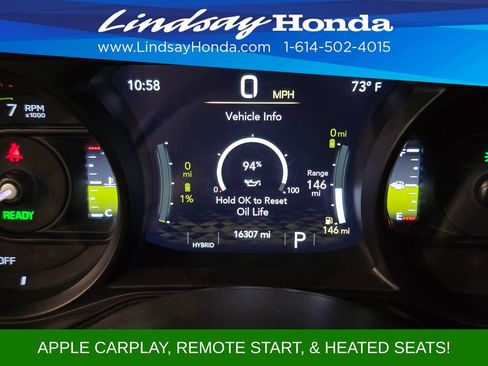 Used 2025 Jeep Wrangler Unlimited Sahara AWD/4WD image 13