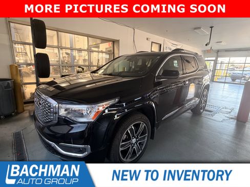 Used 2017 GMC Acadia Denali AWD/4WD image 3