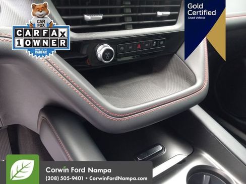 Used 2025 Ford Explorer ST-Line image 19