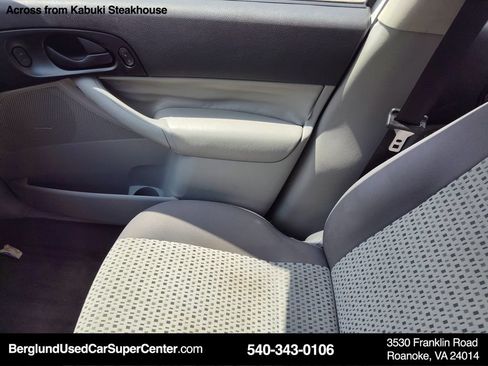 Used 2007 Ford Focus SE FWD image 34