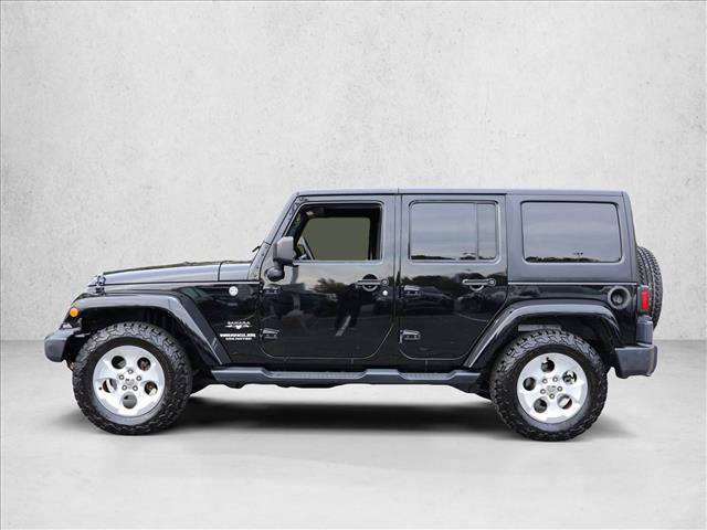 Used 2016 Jeep Wrangler Unlimited Sahara w/ Connectivity Group AWD/4WD image 8