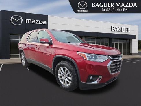 Used 2018 Chevrolet Traverse LT image 1