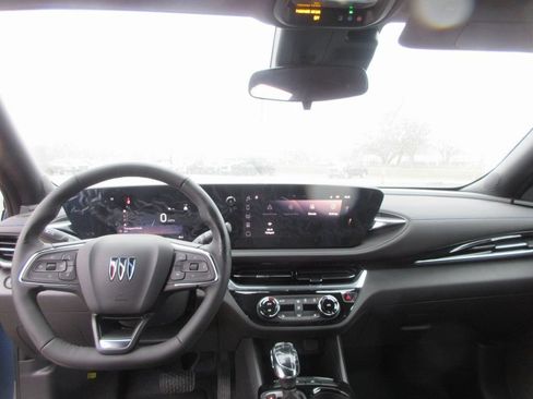 New 2026 Buick Envista Sport Touring w/ Convenience I Package FWD image 15