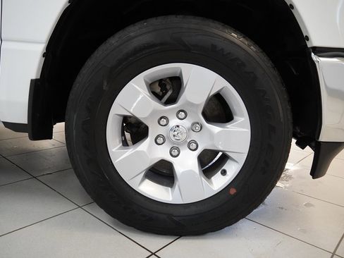 Used 2023 RAM 1500 Big Horn image 27