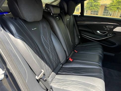 Used 2015 Mercedes-Benz S 63 AMG 4MATIC Sedan image 43