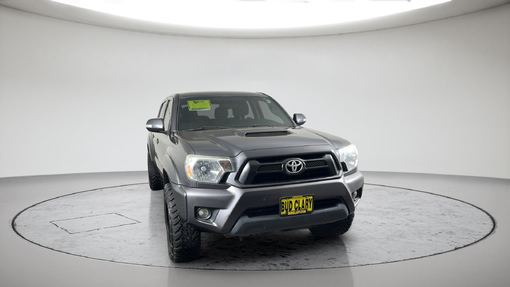 Used 2015 Toyota Tacoma 4x4 Double Cab w/ TRD Sport Package image 4