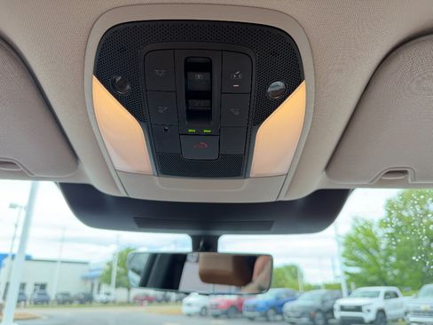 Used 2025 INFINITI QX60 Sensory w/ Vision Package AWD/4WD image 35