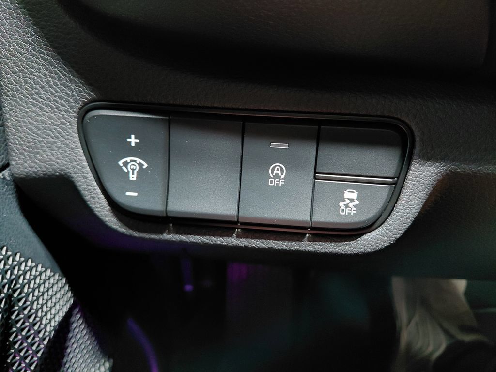 Used 2024 Kia Seltos EX AWD/4WD image 38