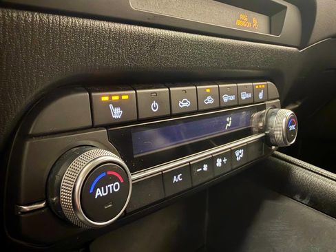 Used 2019 MAZDA CX-5 Touring image 10