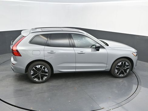New 2026 Volvo XC60 B5 Plus w/ Protection Package Premier image 29