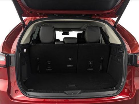 Used 2024 MAZDA CX-90 Plug-In Hybrid w/ Premium Pkg image 19