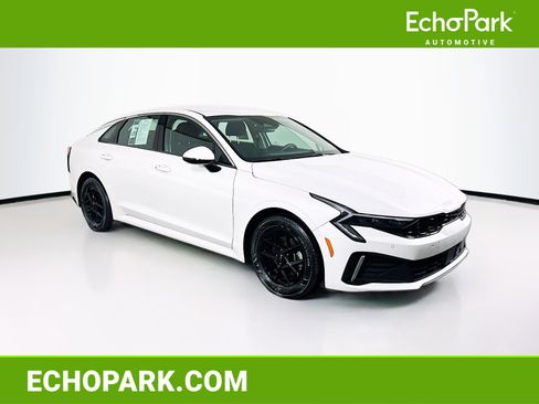 Used 2025 Kia K5 LXS image 1