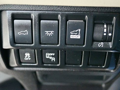 Used 2020 Subaru Ascent Limited image 66