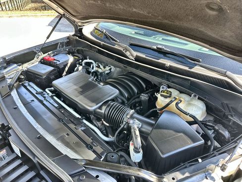 Used 2022 GMC Yukon SLE w/ Gmc Pro Safety Plus Package image 29