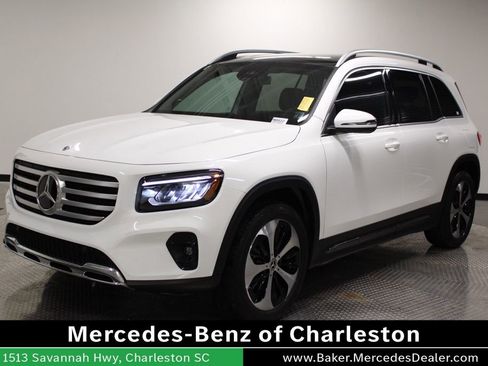 Certified 2026 Mercedes-Benz GLB 250 4MATIC image 1