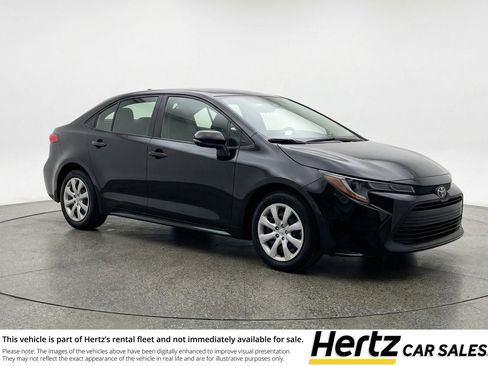 Used 2025 Toyota Corolla LE FWD image 1