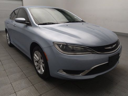 Used 2015 Chrysler 200 Limited w/ Convenience Group FWD image 13