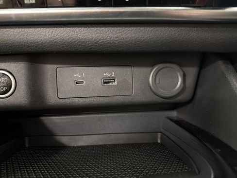 Certified 2023 Nissan Rogue SV image 26