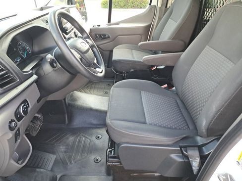 Certified 2022 Ford Transit 250 Base w/ Exterior Upgrade Package image 19