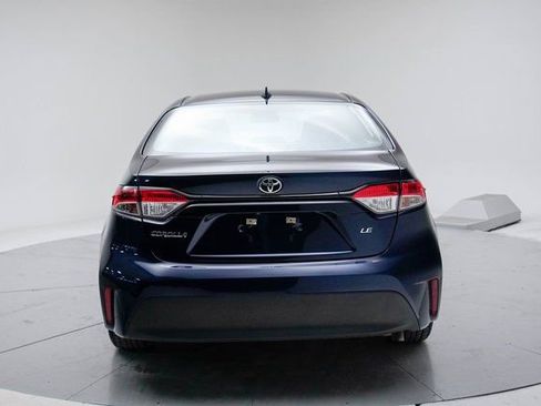 Certified 2024 Toyota Corolla LE image 4