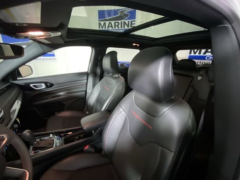 Used 2023 Jeep Compass Trailhawk w/ Sun and Sound Group AWD/4WD image 23