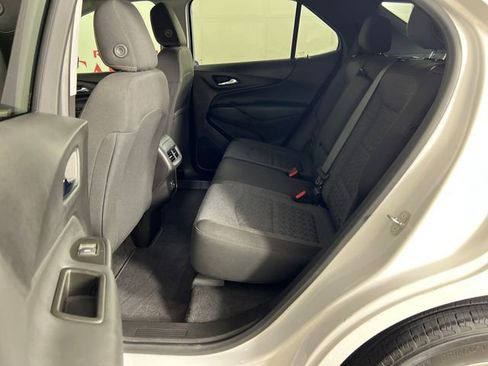 Used 2022 Chevrolet Equinox LT FWD image 23