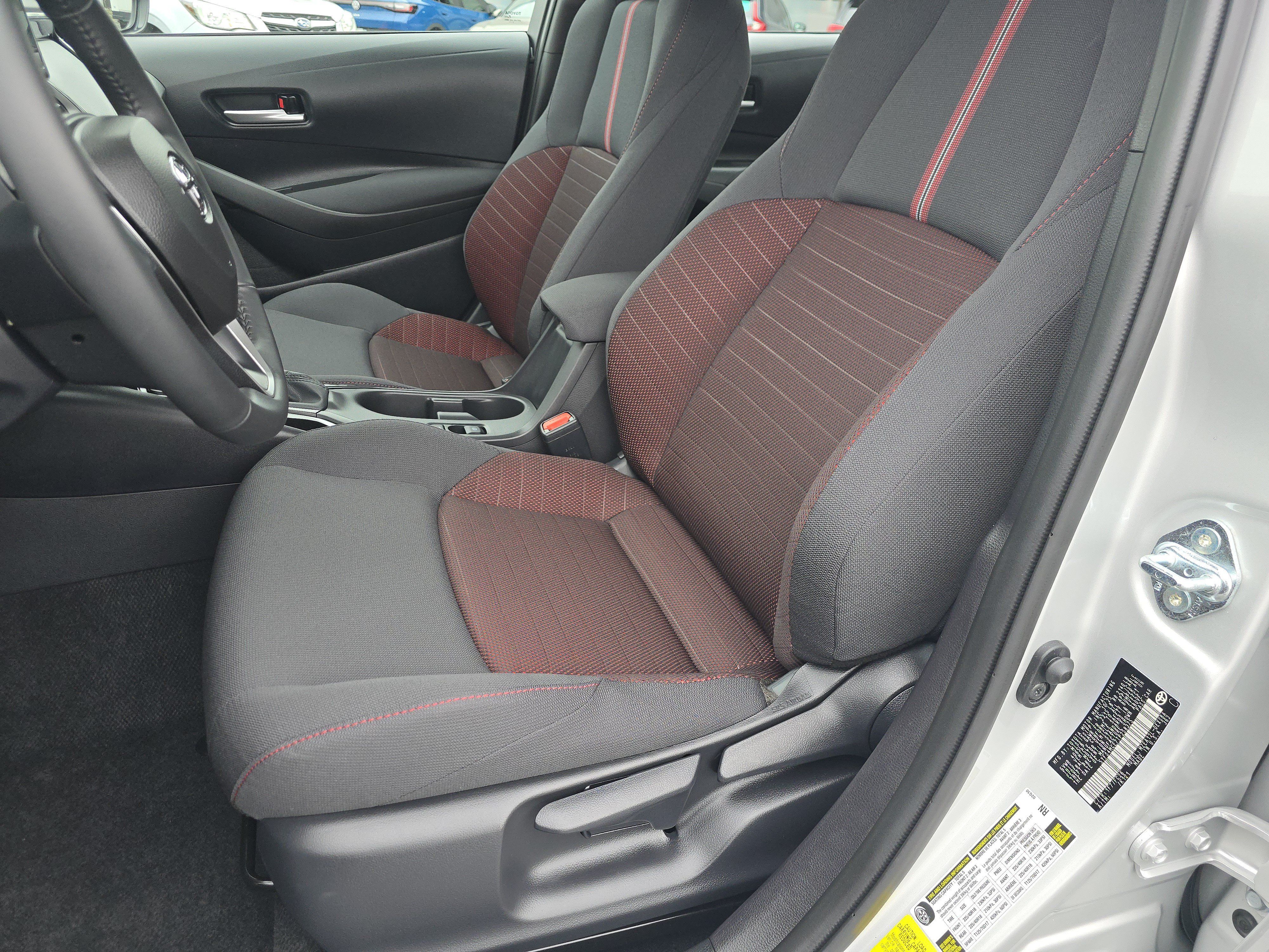 Used 2026 Toyota Corolla SE FWD image 19