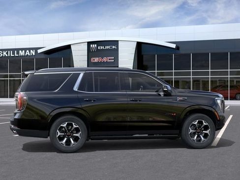 New 2026 GMC Yukon AT4 Ultimate w/ LPO, Illumination Package AWD/4WD image 5