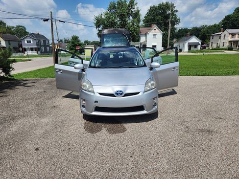 Used 2010 Toyota Prius One FWD image 19