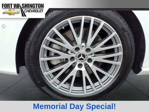 Used 2025 Mercedes-Benz CLA 250 4MATIC image 6
