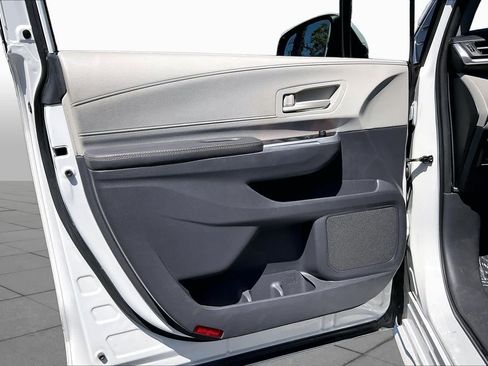 Certified 2022 Toyota Sienna LE FWD image 21