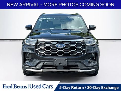 Used 2025 Ford Explorer Platinum w/ LUX Leather Package AWD/4WD image 2