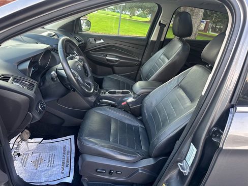 Used 2014 Ford Escape Titanium w/ Equipment Group 401A AWD/4WD image 10