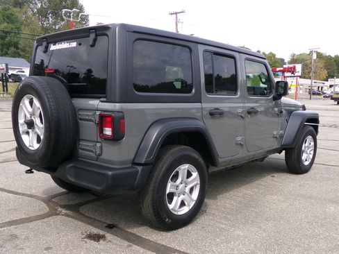 Used 2019 Jeep Wrangler Unlimited Sport S image 5