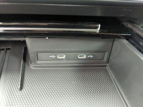 New 2026 Volkswagen Atlas Cross Sport SEL Premium R-Line image 39