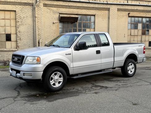 Used 2005 Ford F150 STX AWD/4WD image 3
