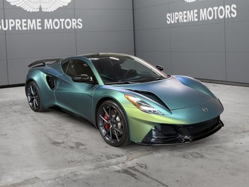 Used 2025 Lotus Emira RWD image 7